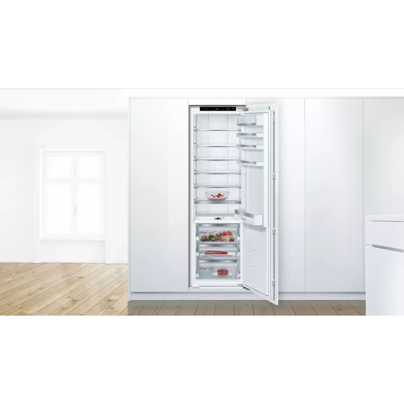 Bosch Serie 8 KIF81PFE0 fridge Built-in 289 L