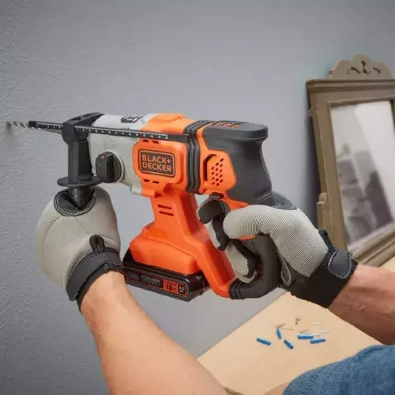 Drill Black & Decker BCD900E2K-QW 1880 RPM SDS Plus, 2.5 Ah Battery