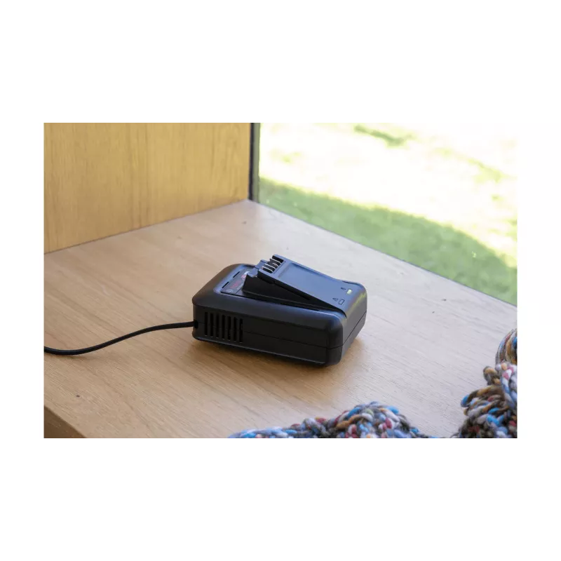 Bosch 1 600 A03 1X0 Battery charger