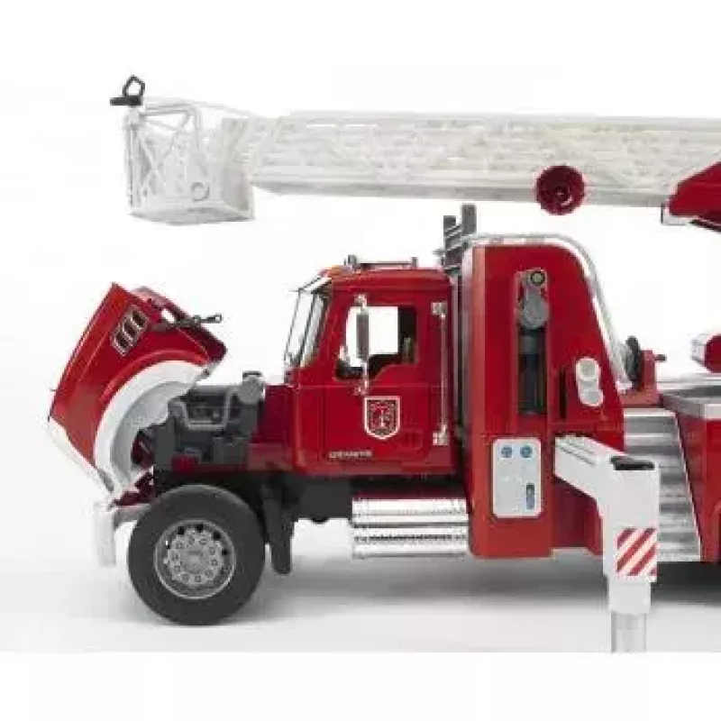 Fire Engine BRUDER MACK Granite with Water Pump