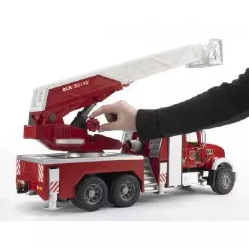 Fire Engine BRUDER MACK Granite with Water Pump