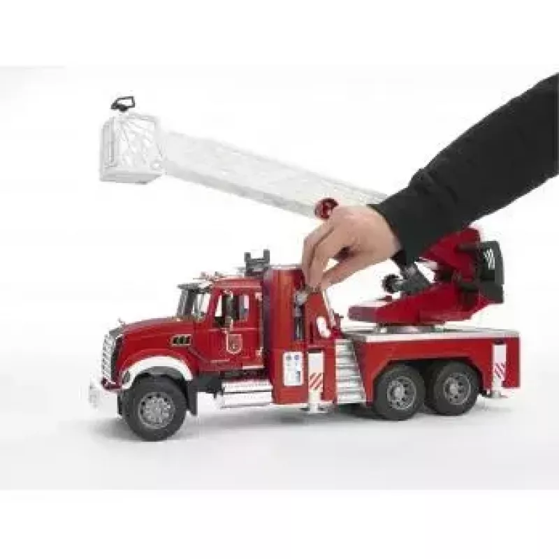 Fire Engine BRUDER MACK Granite with Water Pump
