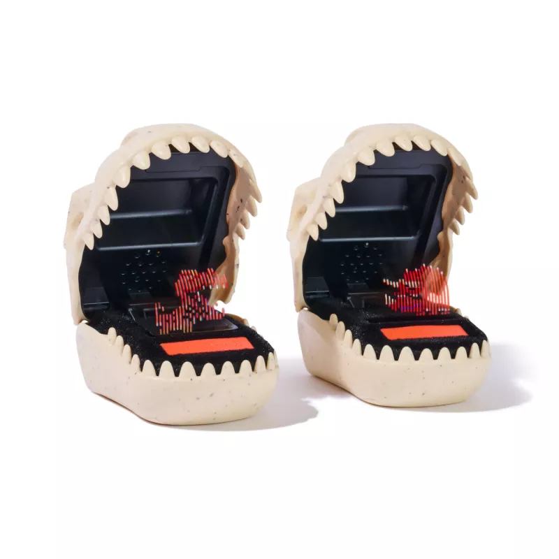 Interactive Dinosaur Toy Spinmaster Bitzee Jurassic World – 25 dinos inside, touch-reactive pods, AA battery, beige