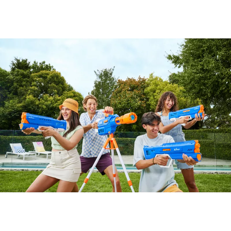 Zuru water blaster Mega Pulse Motor Soaker XSHOT — battery-powered motorized water blaster (model 118159)