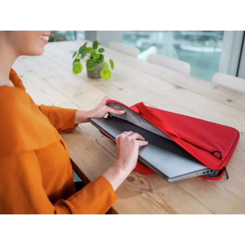 Trust Bologna 40.6 cm (16 inch) Briefcase Red
