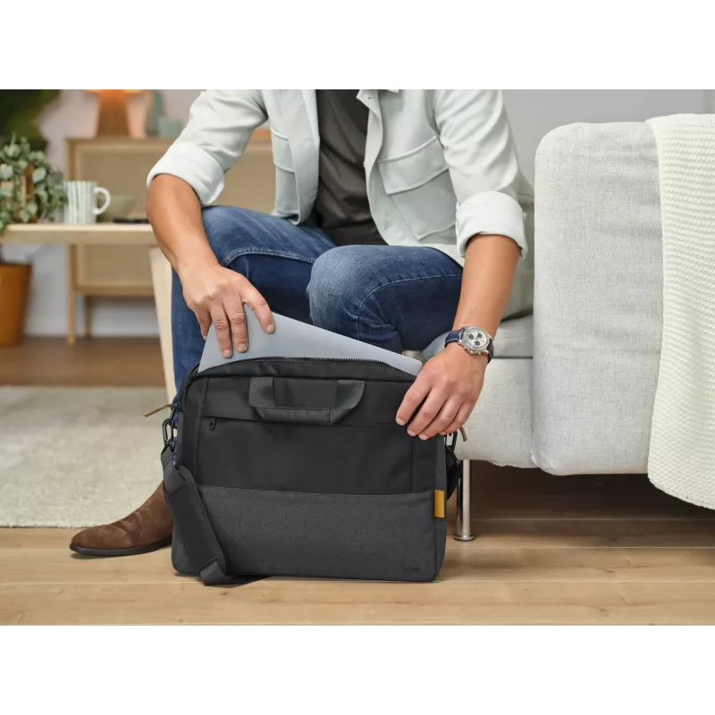 Trust Lisboa 40.6 cm (16 inch) Briefcase Black