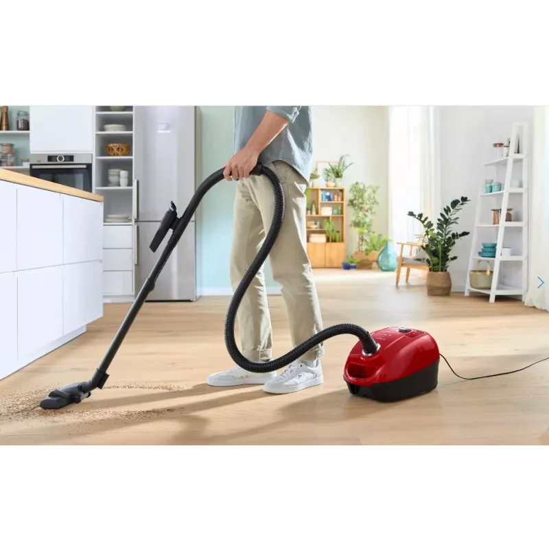 Drum vacuum Bosch Serie 4 BGD38RD1H, 600 W, 4 L dust bag, dry cleaning, red