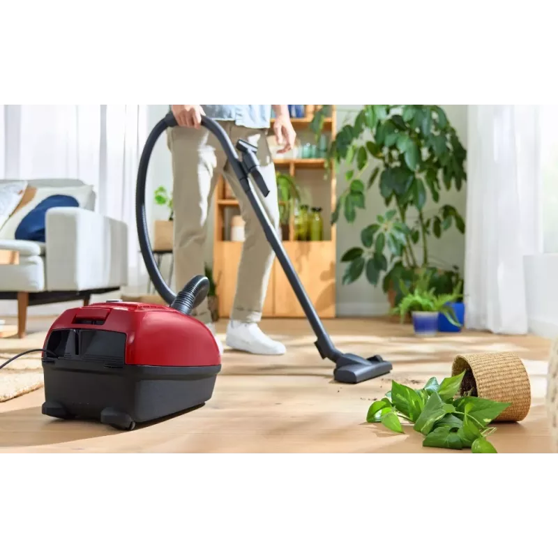 Drum vacuum Bosch Serie 4 BGD38RD1H, 600 W, 4 L dust bag, dry cleaning, red