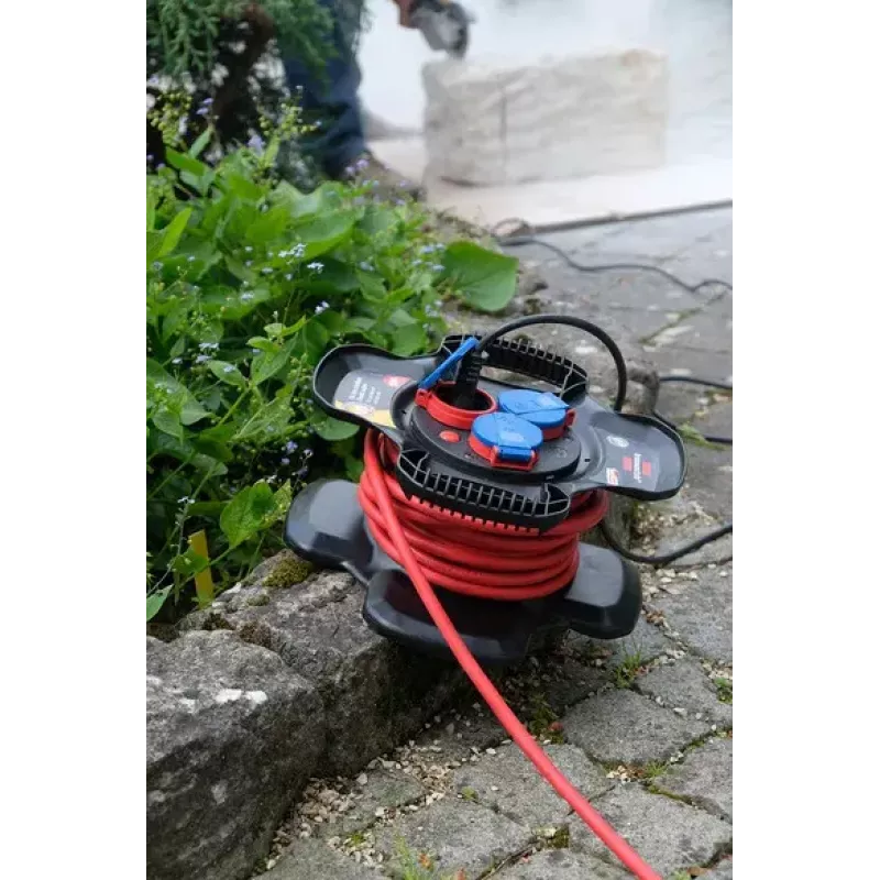 Power Extension Brennenstuhl 1169710100 10m 3 AC Outlets Outdoor Black Red