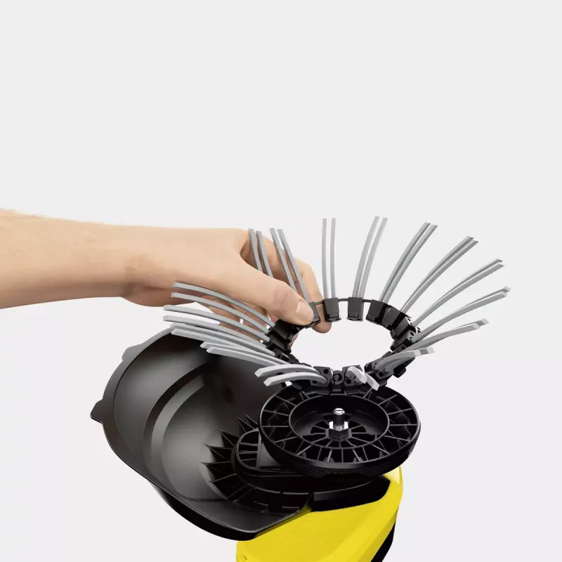 Battery Brush Cleaner Karcher WRE 18-55 — 18 V, 2.5 Ah, 18 cm brush, 2800 RPM