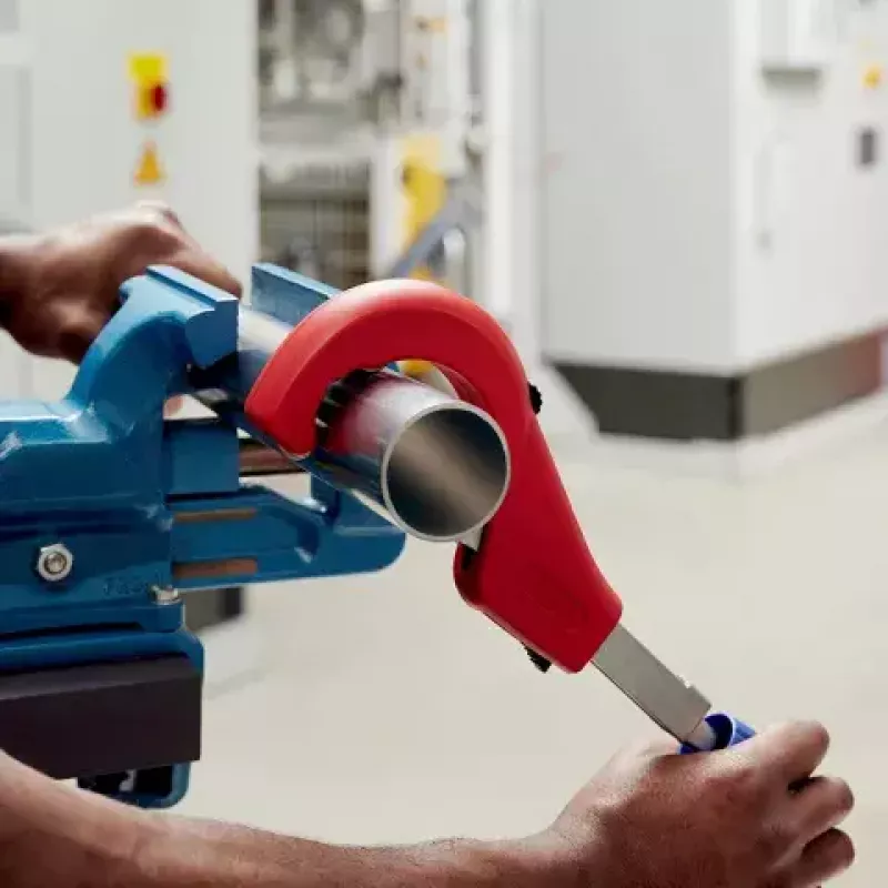 Pipecutter Knipex 90 31 03 BK suitable for Brass Copper Steel
