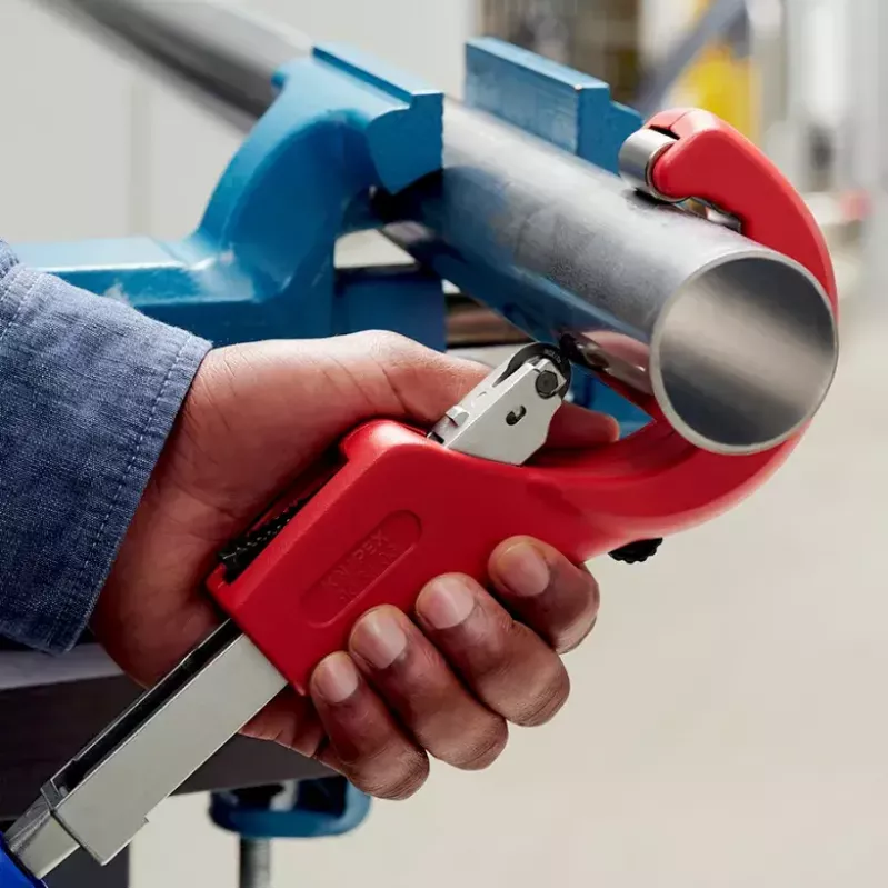Pipecutter Knipex 90 31 03 BK suitable for Brass Copper Steel
