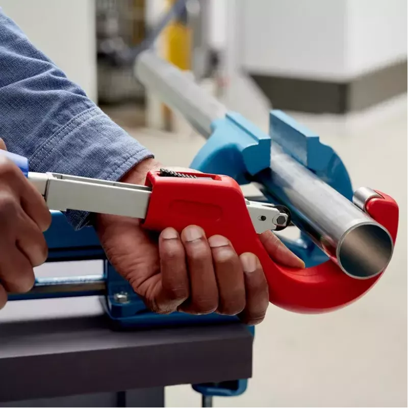 Pipecutter Knipex 90 31 03 BK suitable for Brass Copper Steel