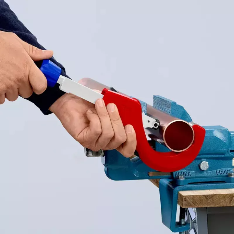 Pipecutter Knipex 90 31 03 BK suitable for Brass Copper Steel