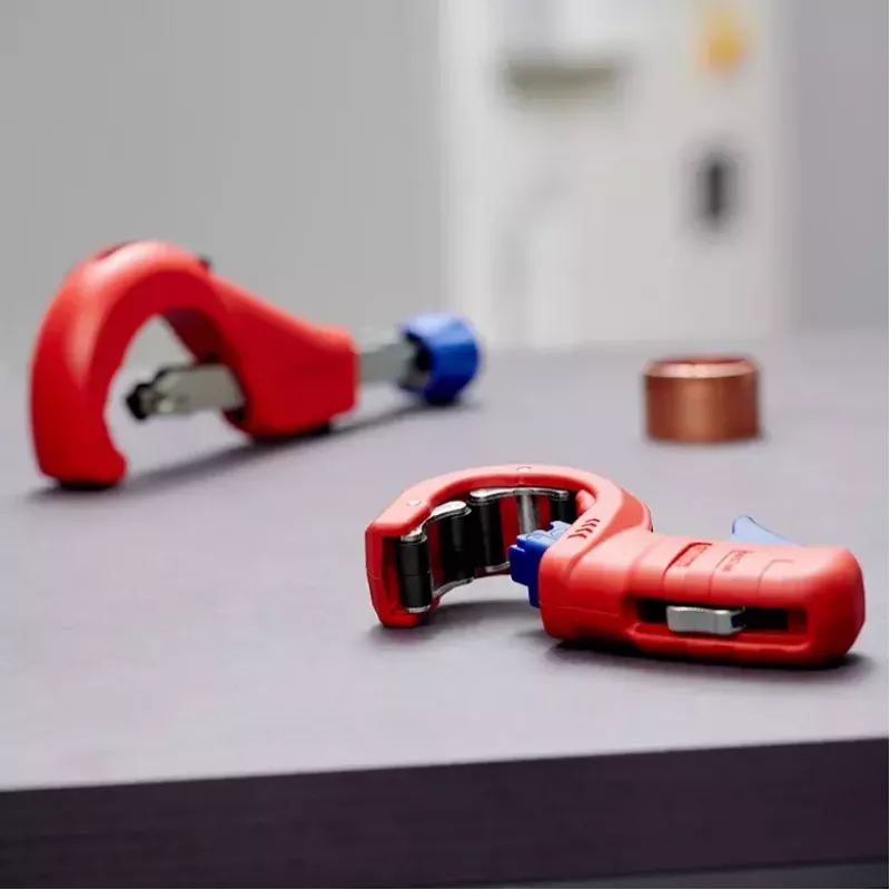 Pipecutter Knipex 90 31 03 BK suitable for Brass Copper Steel