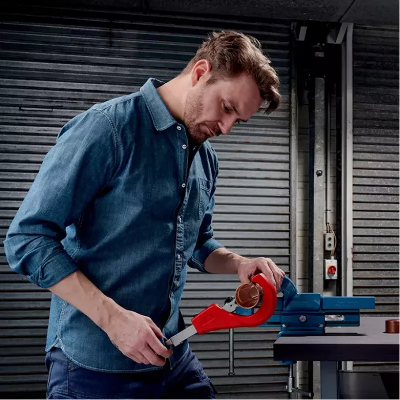 Pipecutter Knipex 90 31 03 BK suitable for Brass Copper Steel