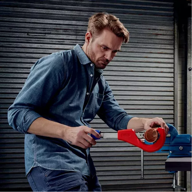Pipecutter Knipex 90 31 03 BK suitable for Brass Copper Steel