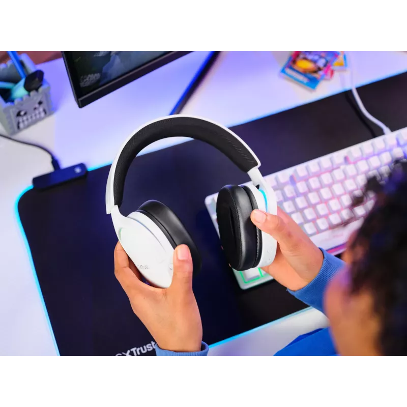 Trust GXT 491W FAYZO Headset Wired & Wireless Head-band Gaming USB Type-C Bluetooth Black, White