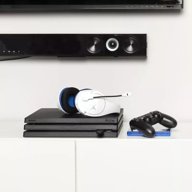 HyperX Cloud Stinger Core - Wireless Gaming Headset (White-Blue) - PS5-PS4