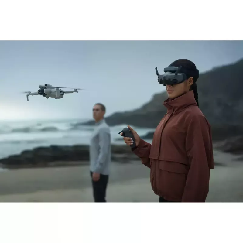 Remote control DJI RC Motion 3 Grey with 2600 mAh built-in battery, 10 h battery life, compatible with Avata 2 / Mini 4 Pro / Air 3 / Goggles 3