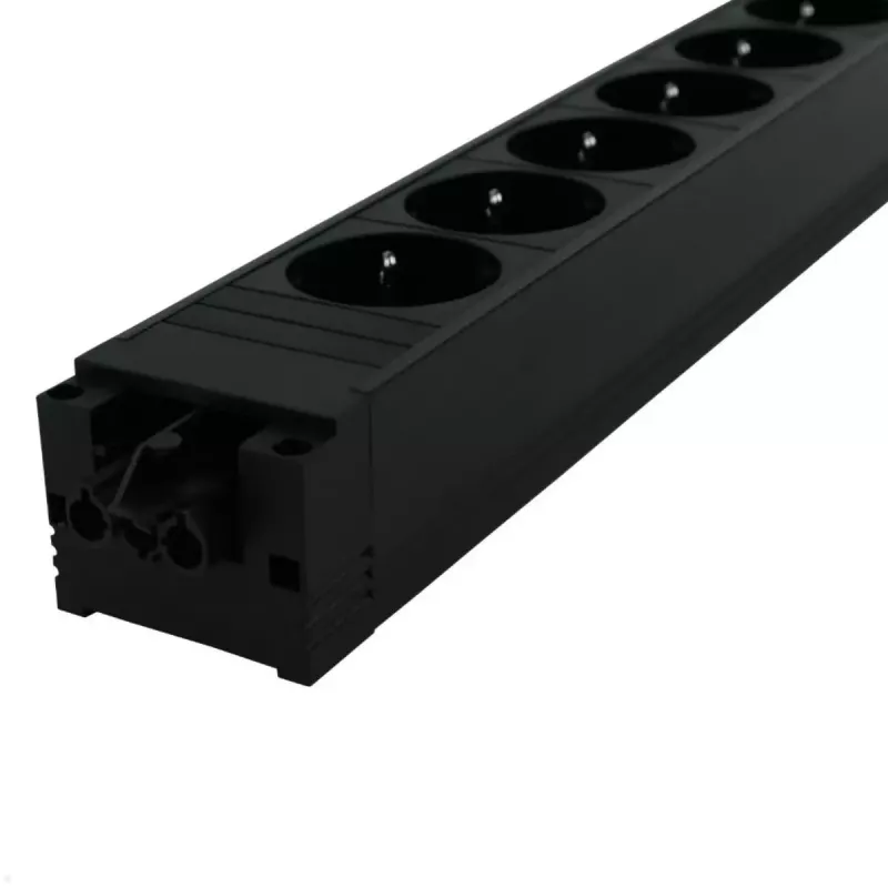 Bachmann STEP BASE 6x power strip GST18 6 AC outlets 250V 16A