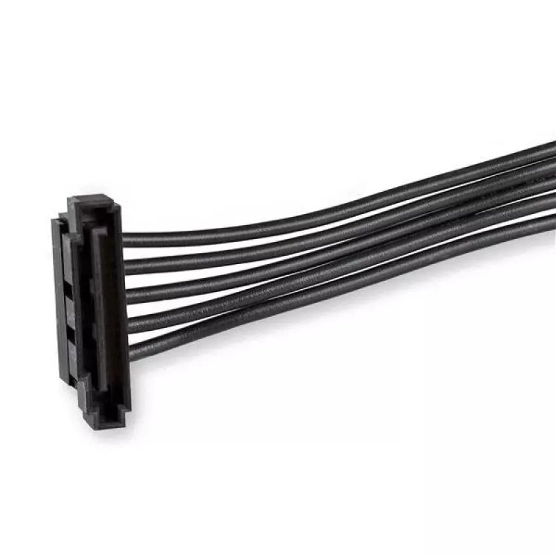 StarTech.com 4x SATA Power Splitter Adapter Cable, SATA 15-pin, 4 x SATA, 0.4 m, Male, Female, Black