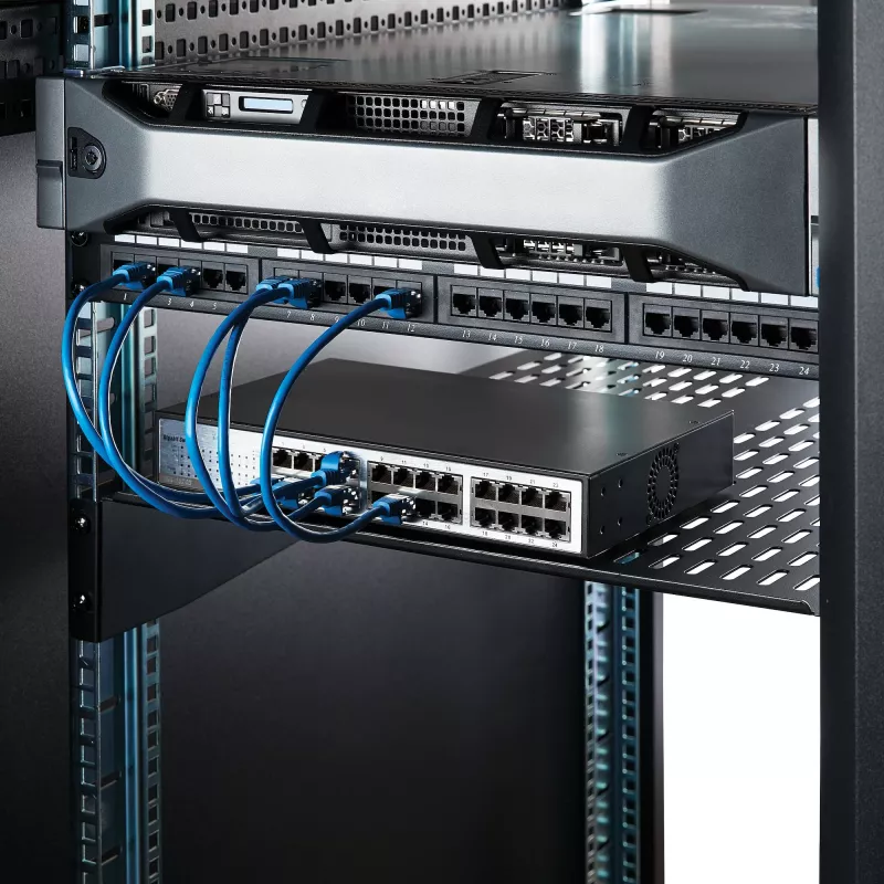 StarTech.com 2U Server Rack Shelf - Universal Vented Rack Mount Cantilever Tray for 19 inch Network Equipment Rack & Cabinet - Heavy Duty Steel – Weight Capacity 50lb/23kg - 22 inch Deep Shelf, Black