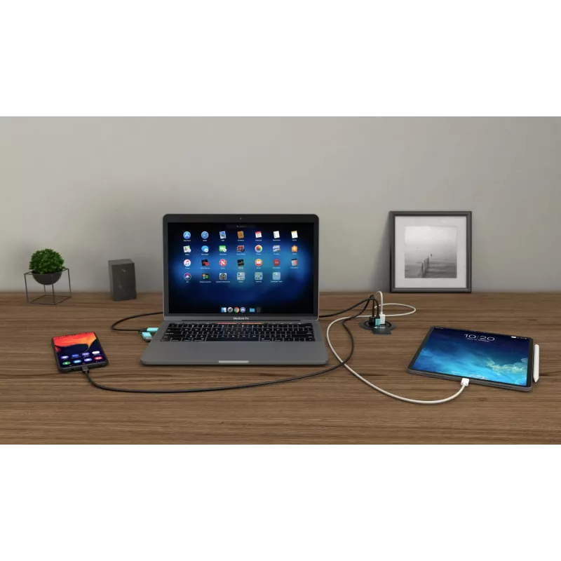 Charger i-tec Built-in Desktop Fast Charger USB-C PD 3.0 + 3x USB 3.0 QC3.0 96 W
