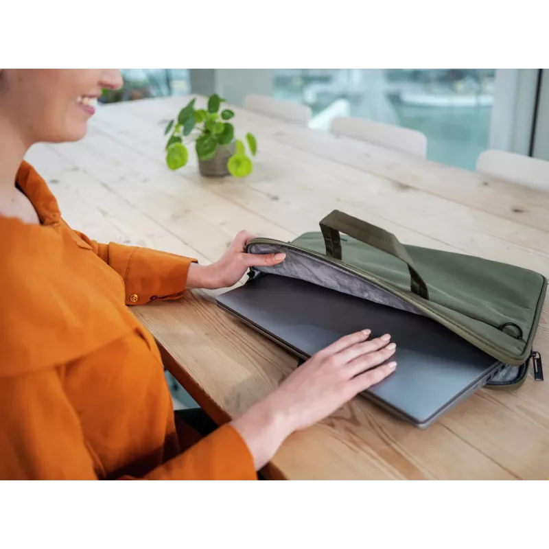 Trust Bologna 40.6 cm (16 inch) Briefcase Green