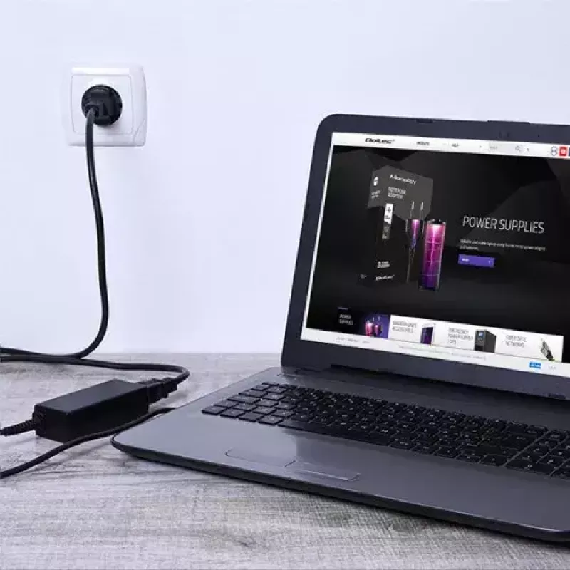 Charger Qoltec 52408 Indoor AC Laptop 19V 2.1A Black