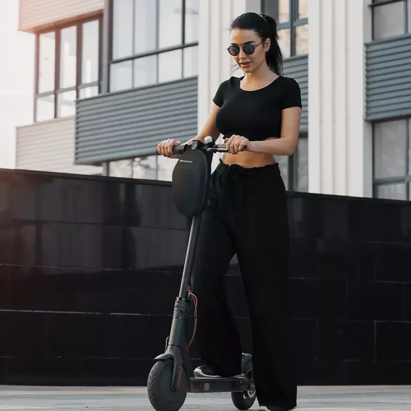 Handlebar Bag Wozinsky WSB1BK — waterproof 4 L, black, for bikes and scooters