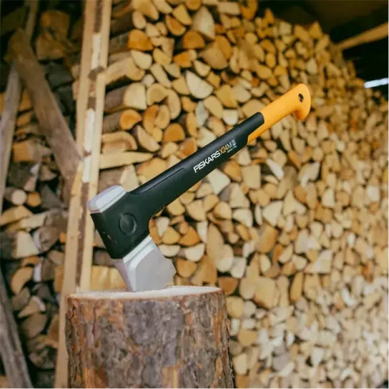 Fiskars X-series X24 splitting axe, blade M (1069106), 600 mm