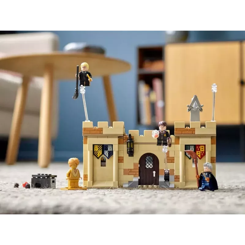 LEGO Harry Potter set Hogwarts First Flying Lesson 76395 with Harry and Draco minifigures