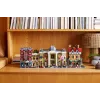 LEGO Icons building kit 10350 Tudor Corner House — 3,266 pieces, 8 minifigures, age 18+, 260×250×310 mm