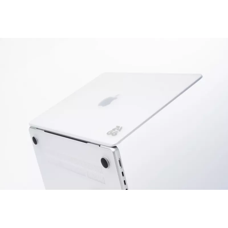 Hardshell case Zagg for MacBook Pro 16 M3/M2/M1 Clear – transparent protective shell