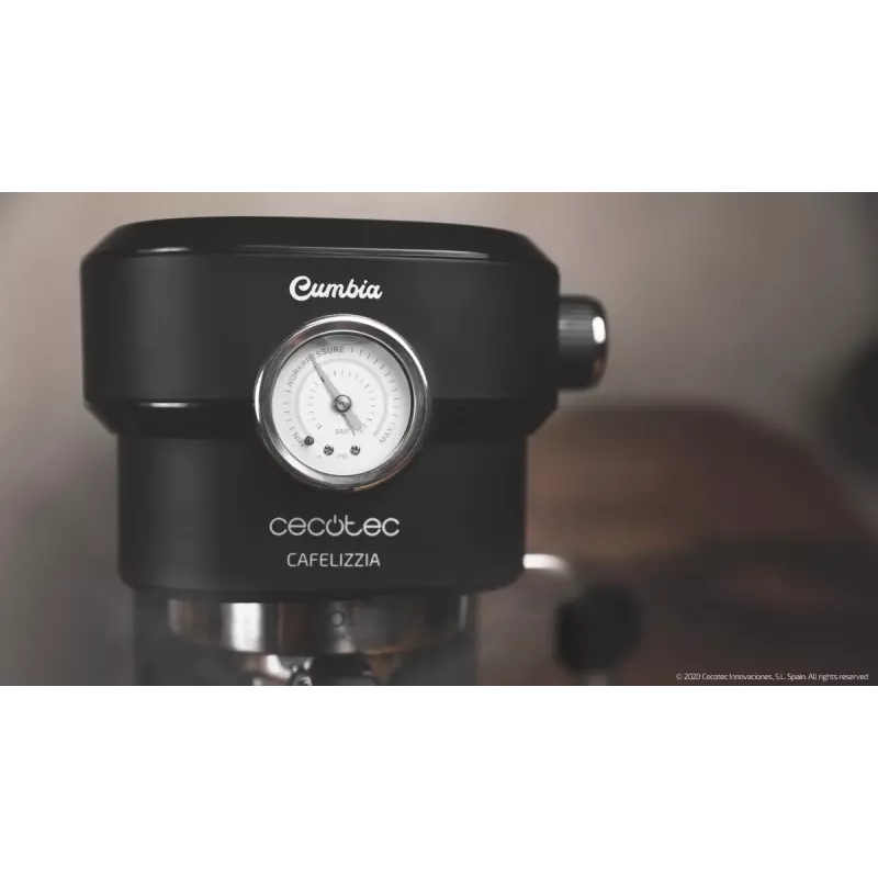 Cecotec Cafelizzia 790 Black Pro Espresso Machine, 1.2 L, 20 bar, Black