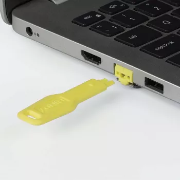 Port blocker key Lindy 47899 for RJ‑45 ports, Yellow, 20×74.5×5.9 mm