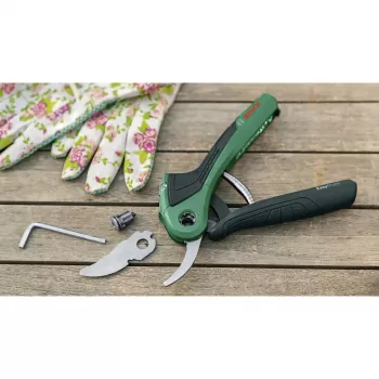 Pruning shears Bosch EasyPrune bypass, stainless steel blade, 2.5 cm cutting capacity, rechargeable 5.4 Wh battery, safety lock