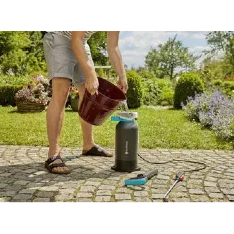 Backpack garden sprayer Gardena 11130-20