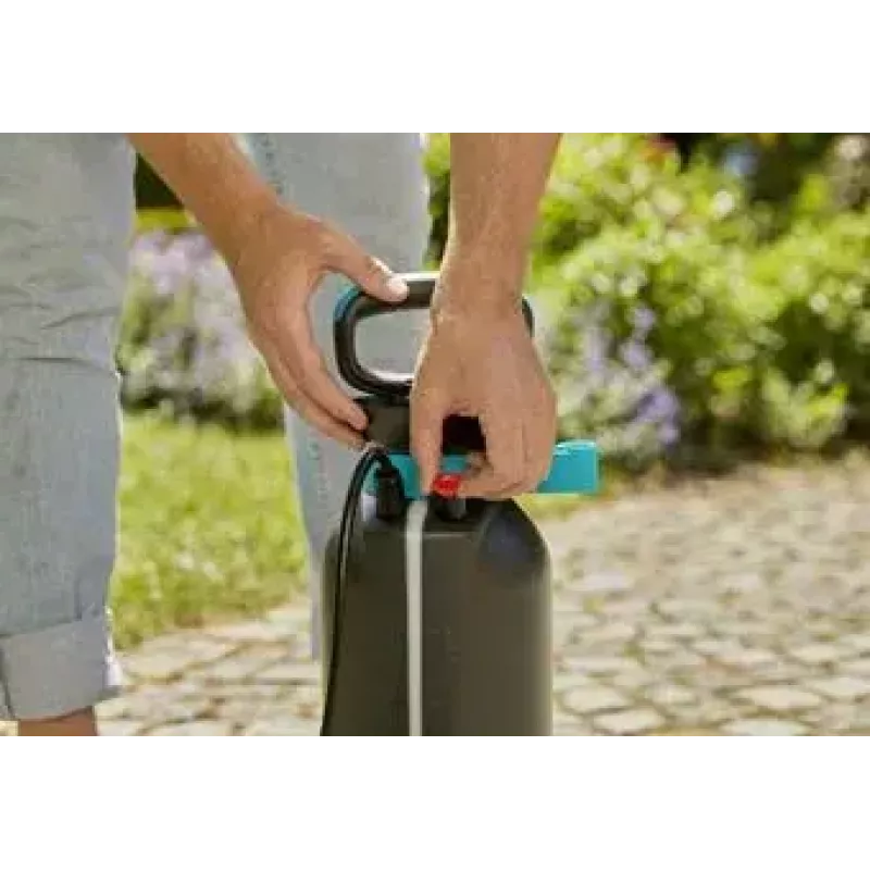 Backpack garden sprayer Gardena 11130-20