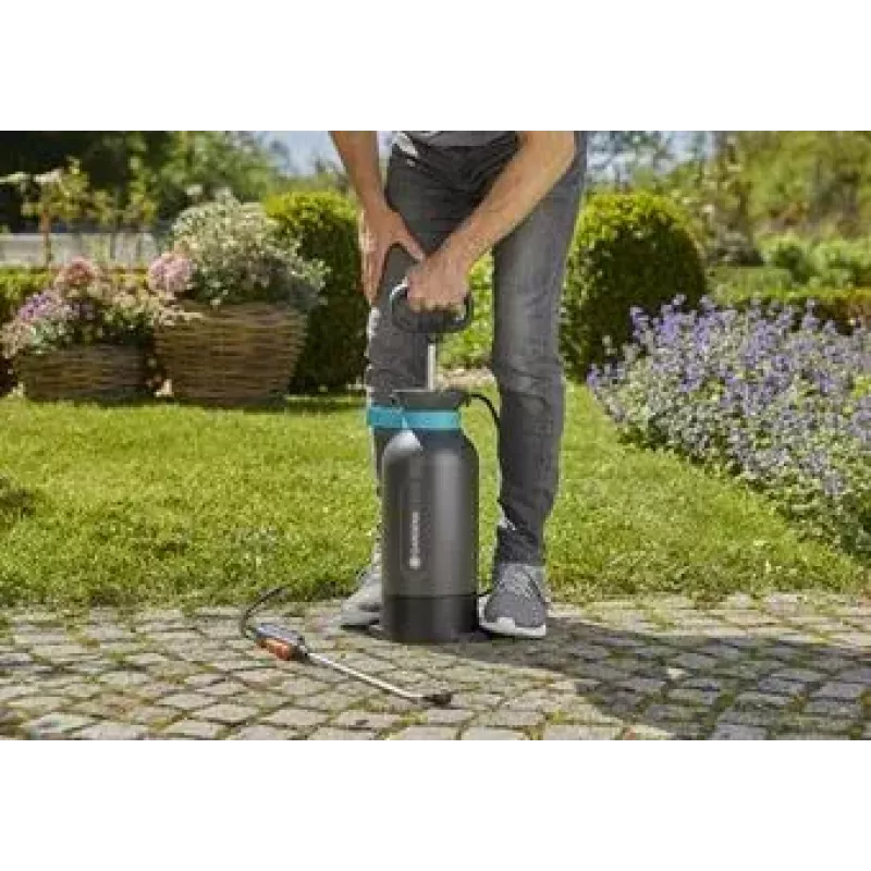 Backpack garden sprayer Gardena 11130-20