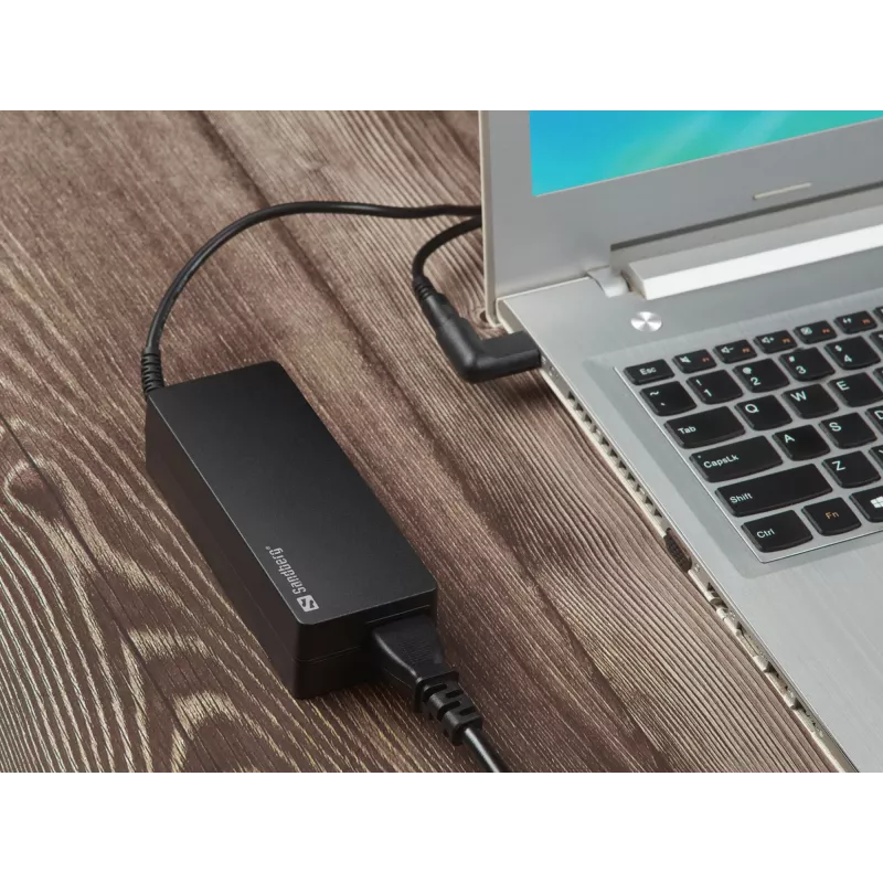 Laptop AC Adapter Sandberg 90W EU+UK Input 100-240V Black