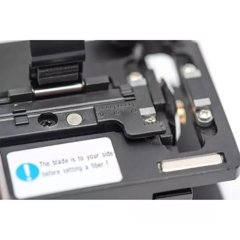 Digitus Optical Fibre Cleaver DN-FO-FC Blue 55x55x60mm