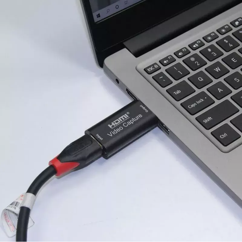 Microconnect MC-GEN-CH USB graphics adapter 3840 x 2160 pixels Black