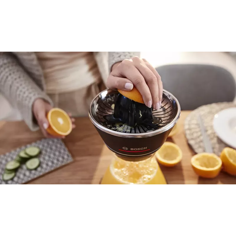 Citrus Press Bosch MCP72GPB — electric citrus juicer, stainless steel, 1 L juice container, black