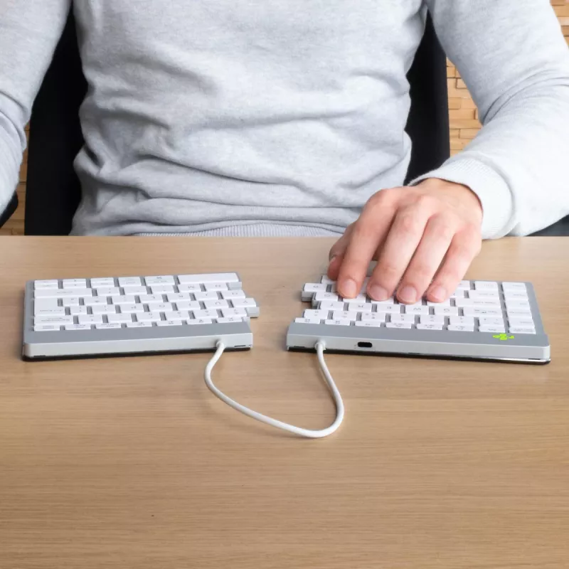 R-Go Tools Ergonomic keyboard R-Go Split Break with break software, ergonomic split keyboard, QWERTZ (DE), Bluetooth, white