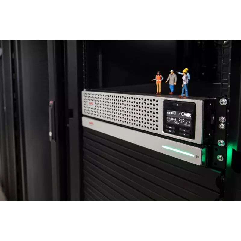 APC Smart-UPS On-Line, 1500VA, Rackmount 3U, 230V, 8x C13 IEC outlets, SmartSlot, Extended runtime, W/ rail kit, W/ Lithium-ion external battery