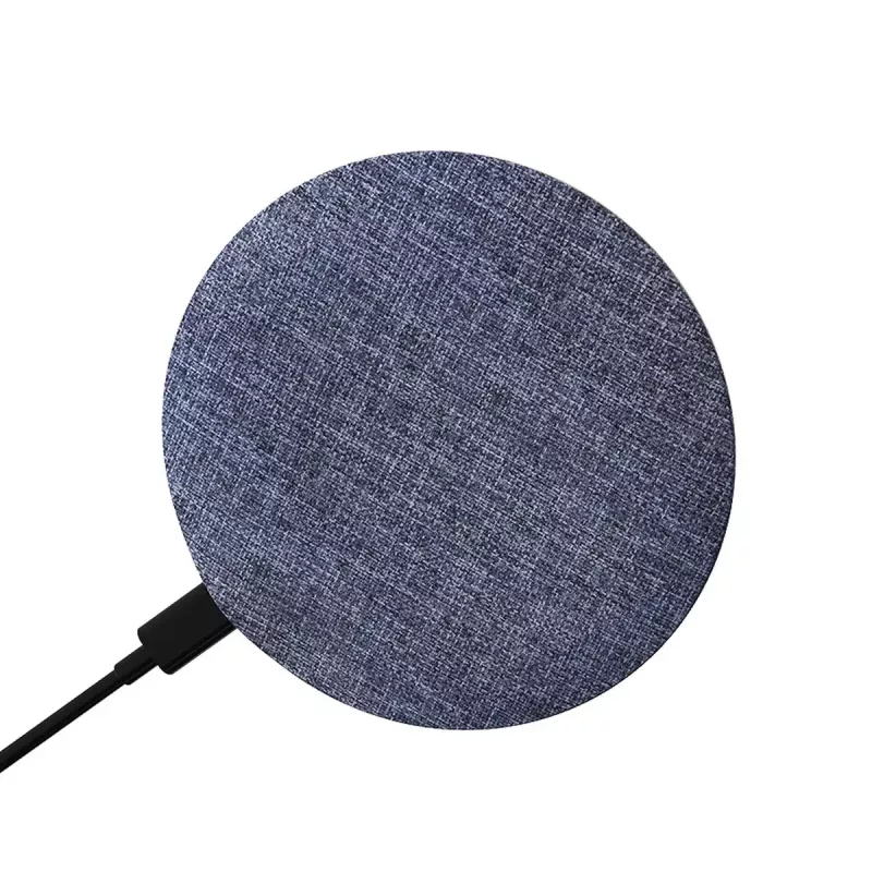 Mobile device charger Devia