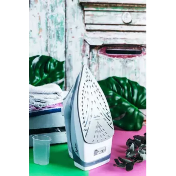 Steam iron JATA PL1058C