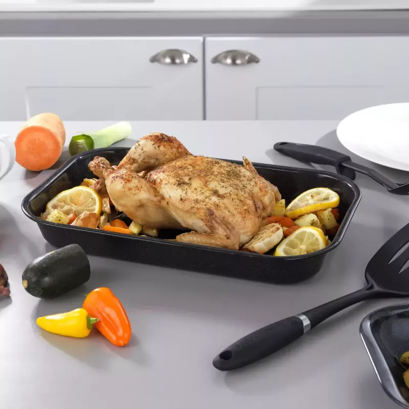 Roaster and Chop Tray Set Russell Hobbs CW207011EU 3 pcs — roasting tray and two chopping boards